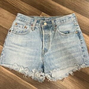 Levi’s 501 jean short